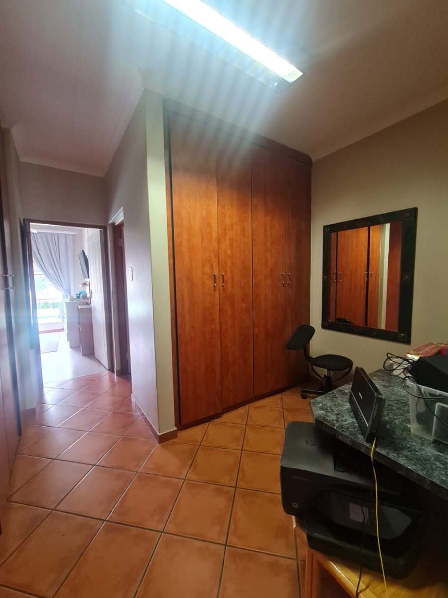 3 Bedroom Property for Sale in Vaalpark Free State